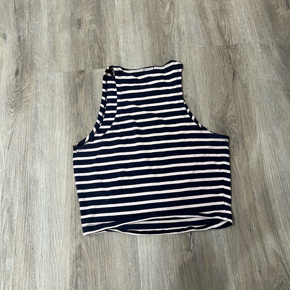 SEXY SIDE BOOB CROP TANK TOP - Picture 7 of 7